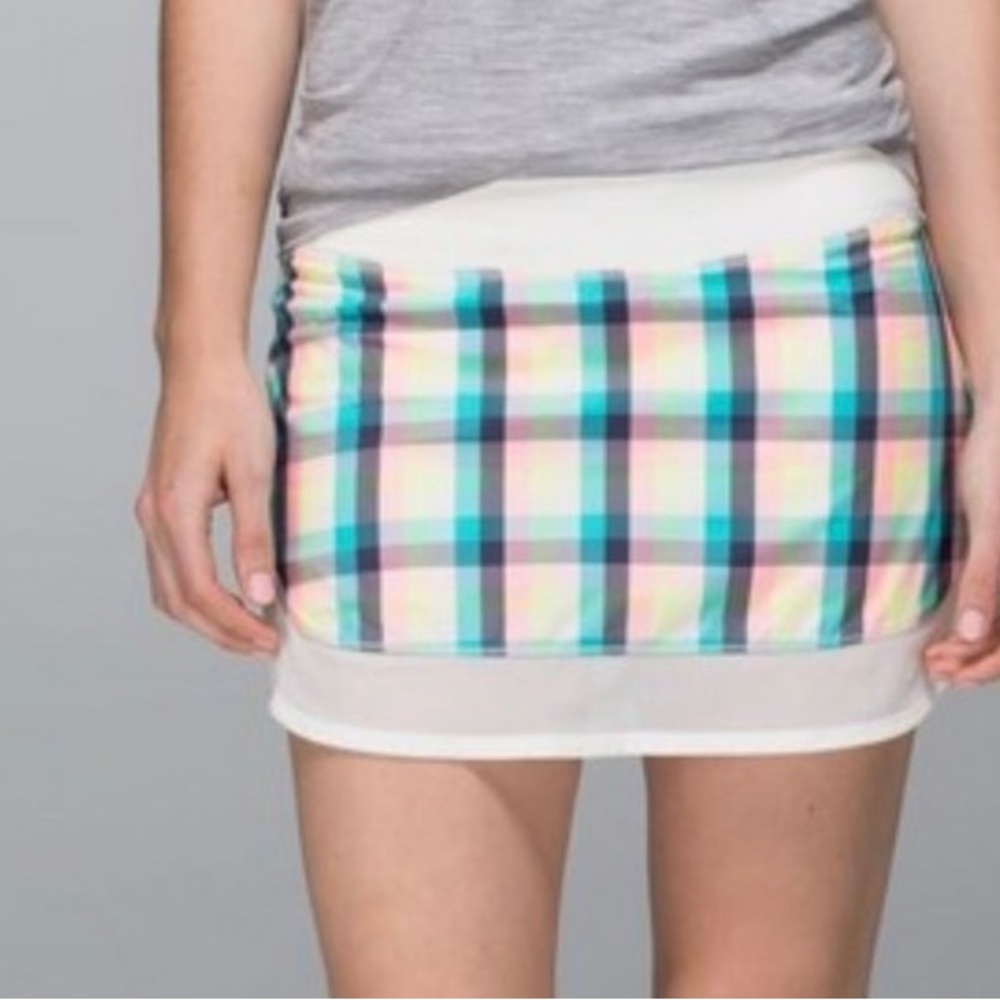 Lululemon Hotty Hot skirt Wee Weezy